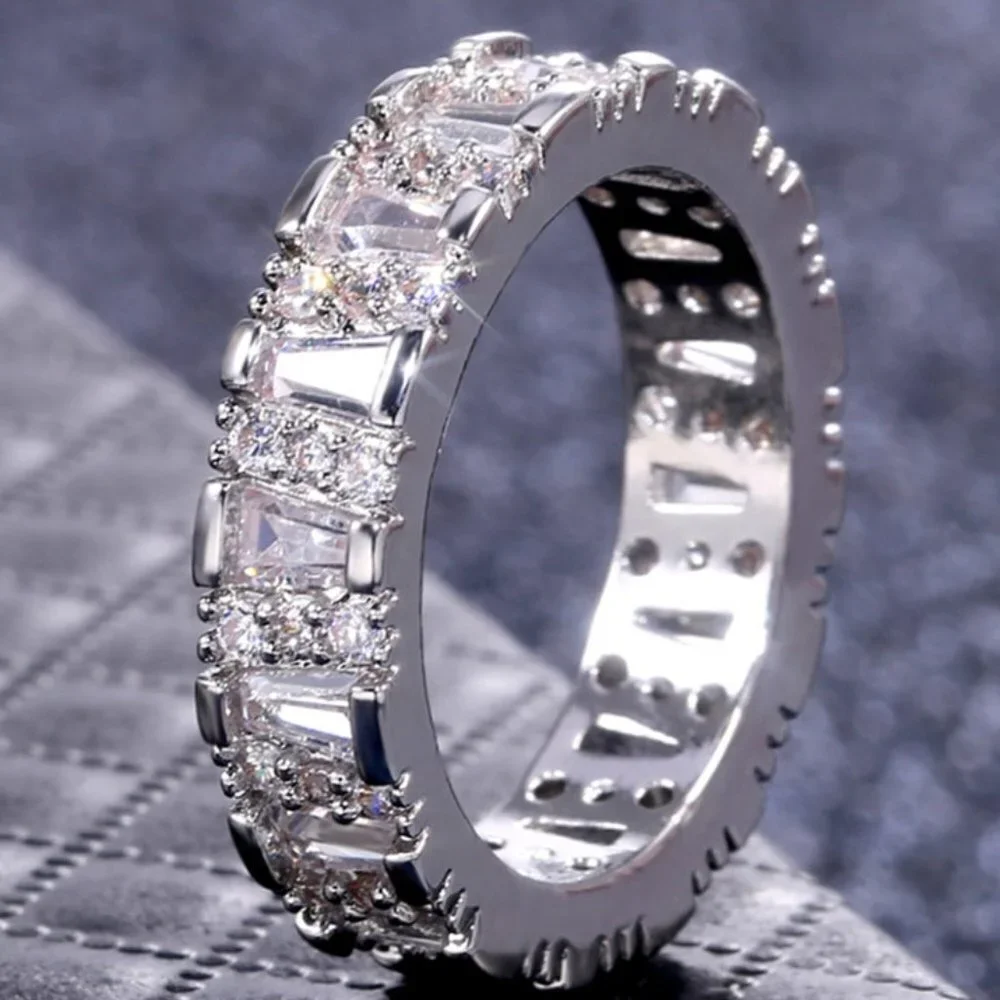 😍Eternity Thin Baguette Engagement Trapezoid Stone CZ Band for Women, L169